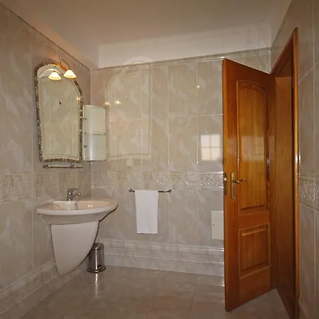 Bed and breakfast Quinta Beira-mar